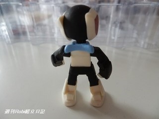 ミニロビ拡大バック.jpg